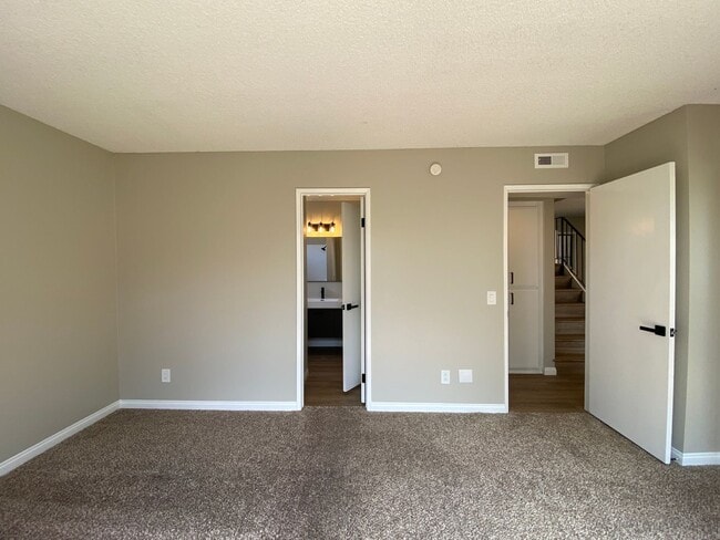 Building Photo - Remodeled 3 Bedroom Home in Oceanside!