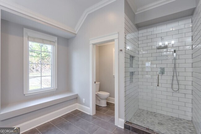 Building Photo - 1440 Chattahoochee Run Dr