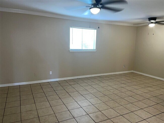 Building Photo - 4711 Palisade Dr
