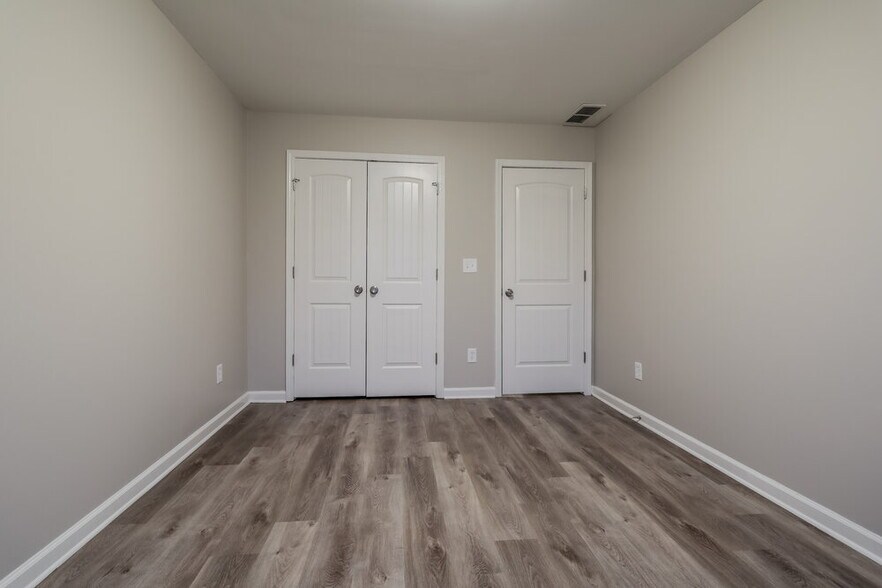 Building Photo - 2054 Jessica Way