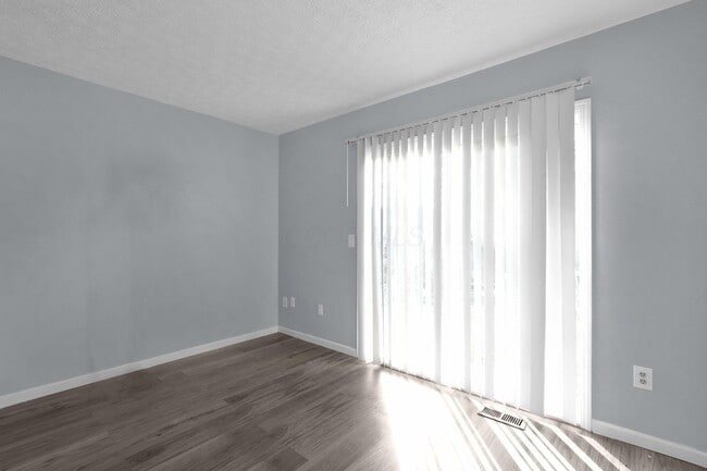 Building Photo - 2909 Princeville Dr