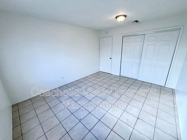 Building Photo - 13460 Quinta Way