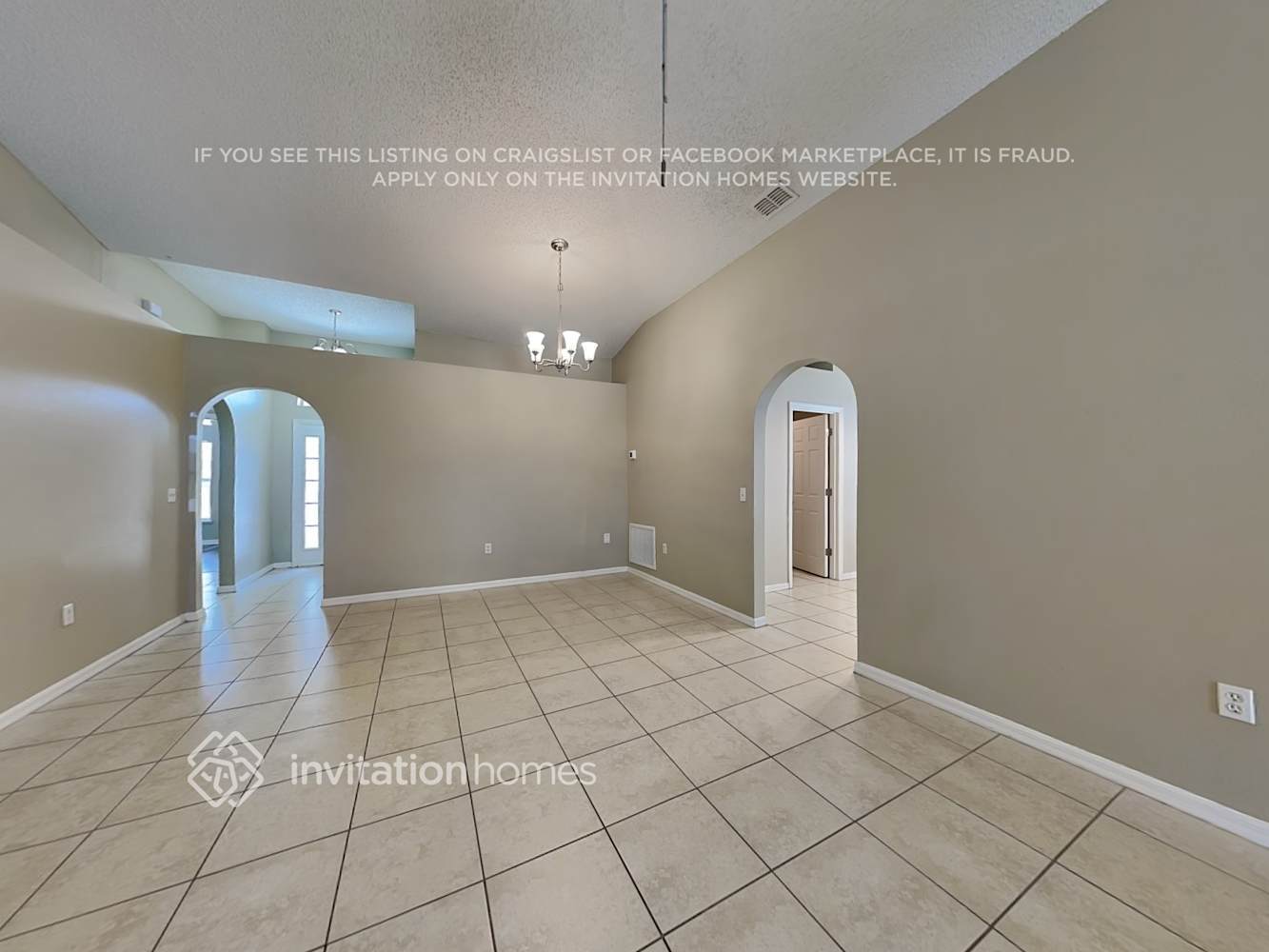 Building Photo - 12636 Lake Vista Dr