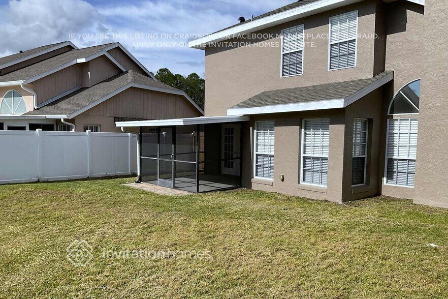 Building Photo - 10592 Satinwood Cir