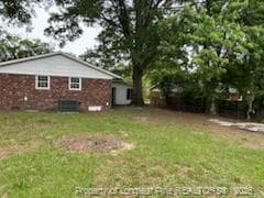 Building Photo - 1817 Camelot Dr