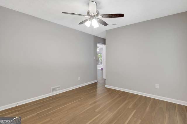 Building Photo - 135 Belle Dr