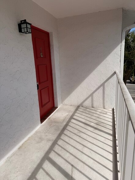 Building Photo - 531 N J St