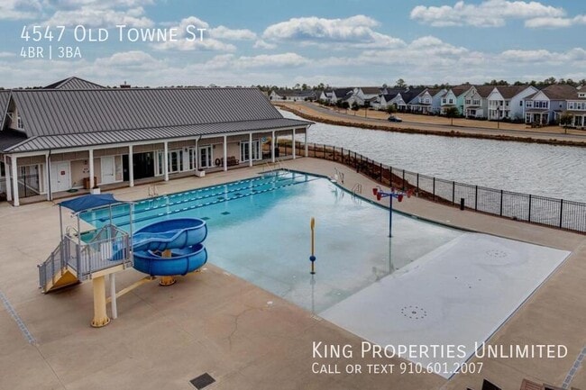 Building Photo - 4547 Old Towne St