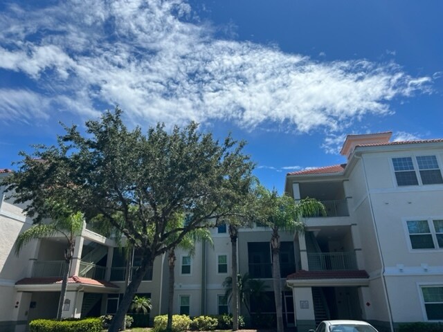 Building Photo - 23660 Walden Center Dr