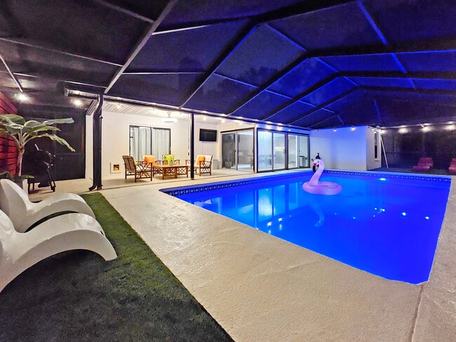 Primary Photo - 11402 Suncreek Pl