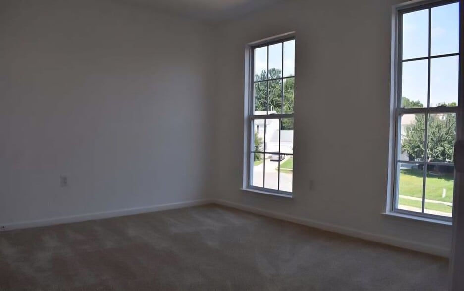 Building Photo - 7205 Ballantrae Ct