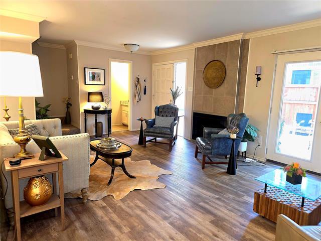 Building Photo - 2612 Custer Pkwy