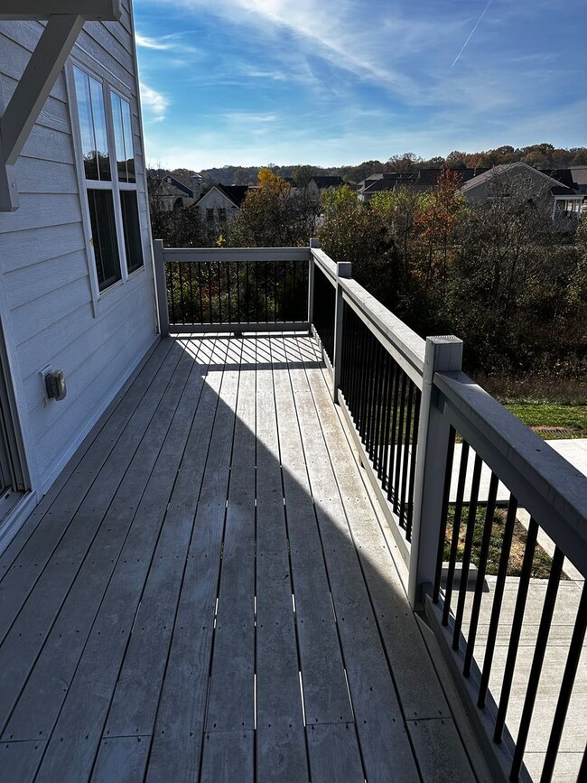 Building Photo - Nolensville Townhouse With 2 Car Garage