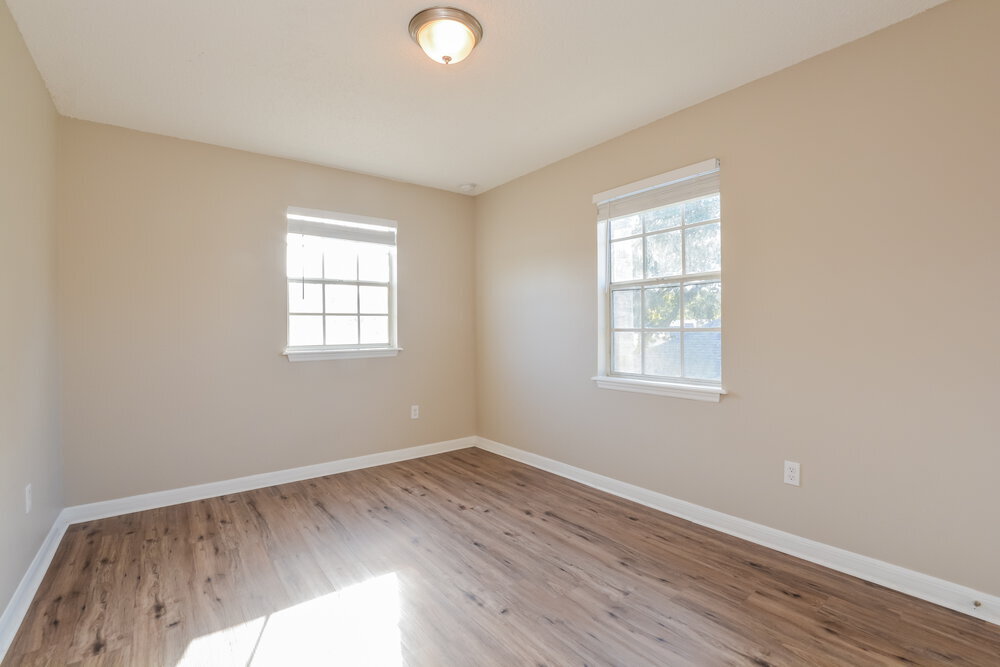 Building Photo - 2233 Grand Tree Ct