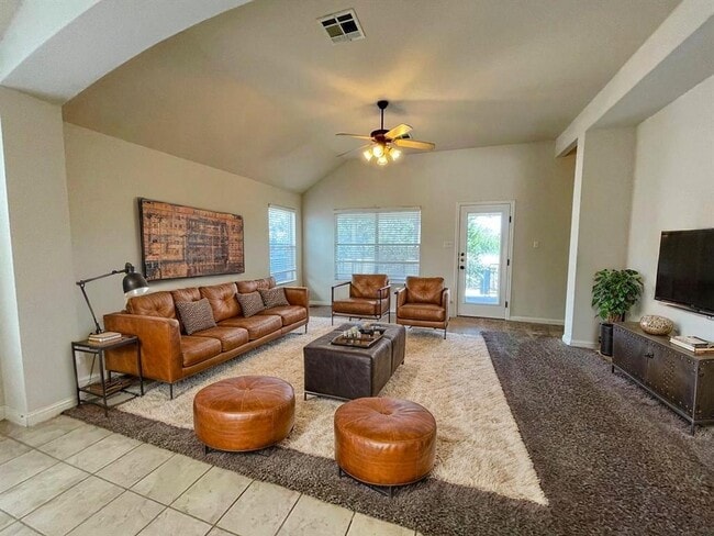 Building Photo - 3664 Fossilwood Way