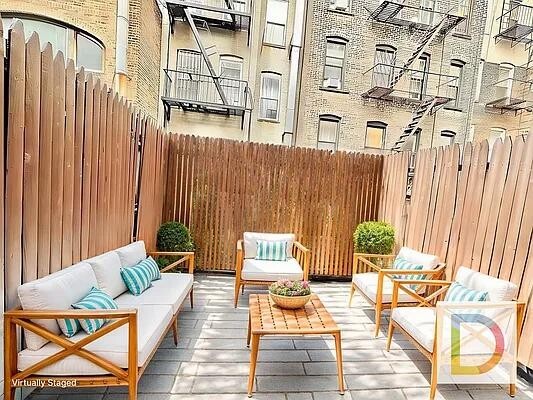 Primary Photo - 134 Orchard St