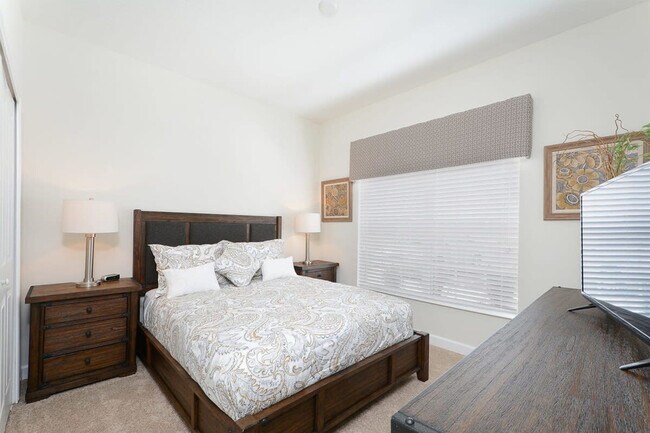 Building Photo - 4822 Brier Rose Ln