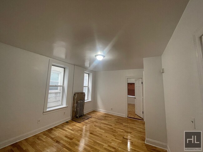 Building Photo - EAST 92 STREET