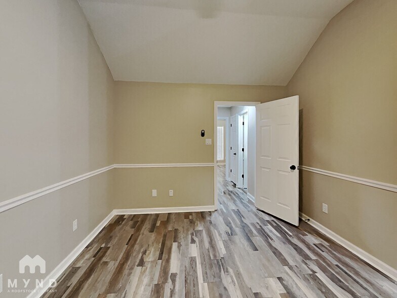 Building Photo - 6892 Gallop Dr