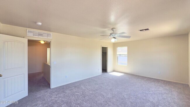 Building Photo - 2499 S Marble St