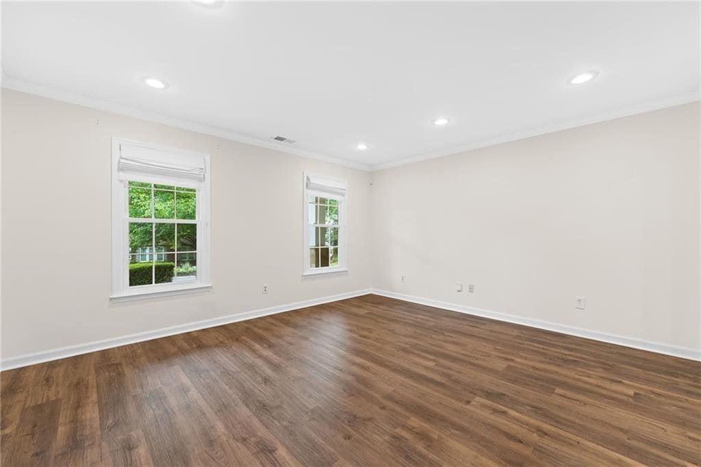 Building Photo - 4496 Windsor Oaks Dr