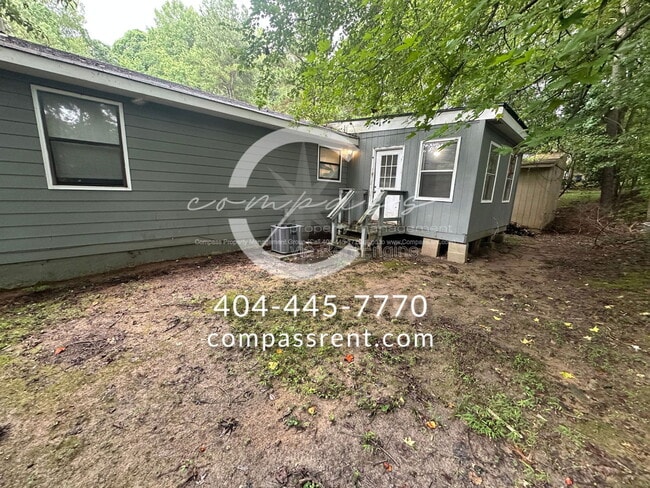 Building Photo - 3841 Bentley Dr