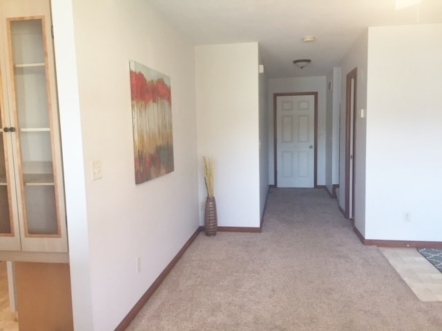 Building Photo - 3 Bedroom Condo Overlooking Pond!