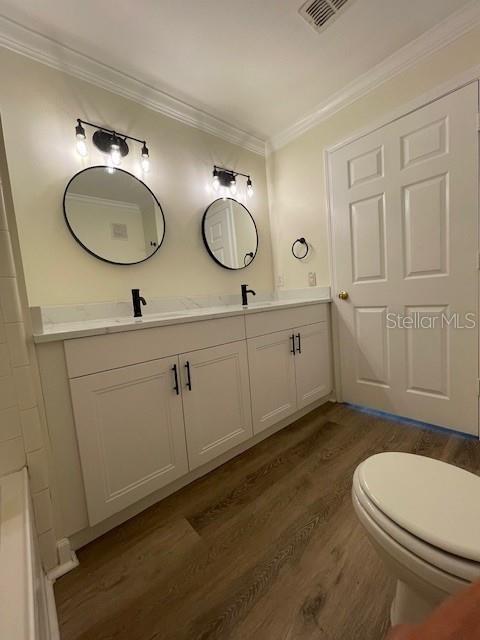 Building Photo - 18319 Bridle Club Dr