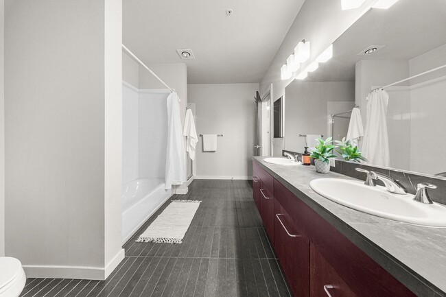 Building Photo - Portal Condominiums ~ Queen Anne