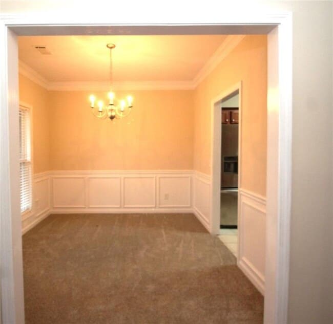 Building Photo - 5670 Winter Bluff Way NE
