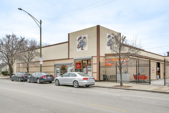 Building Photo - 4319 N Central Ave