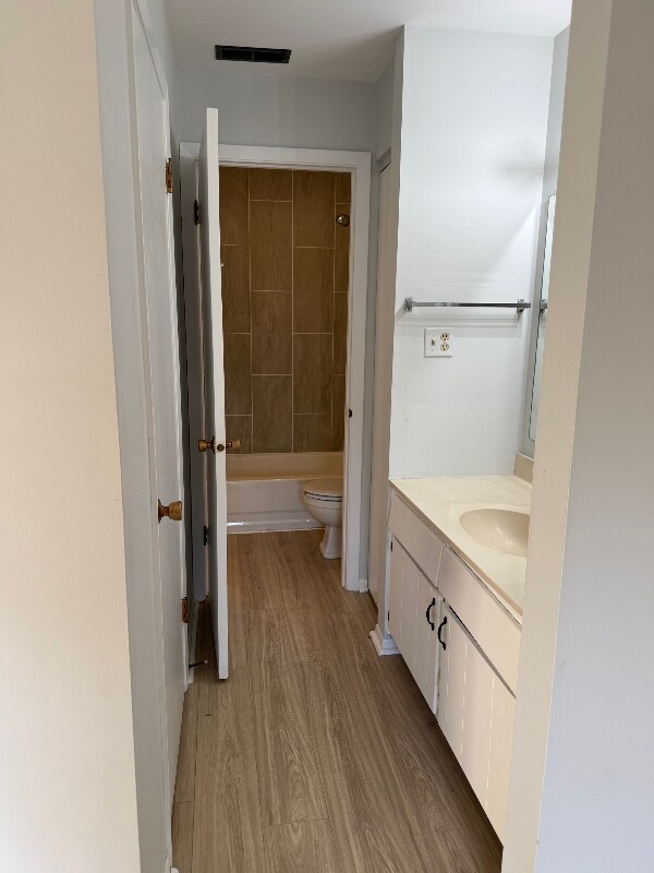 Building Photo - 1735 Harrow Ct