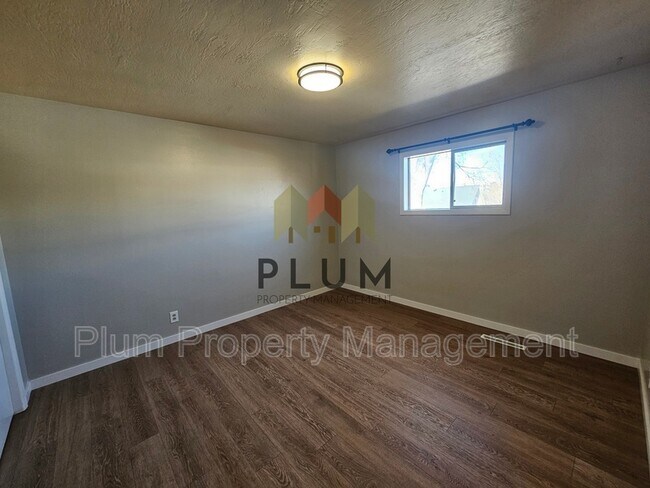 Building Photo - 200 Eddy Ave