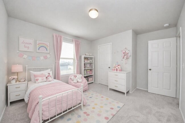 Building Photo - 4206 Tulip Oak Dr