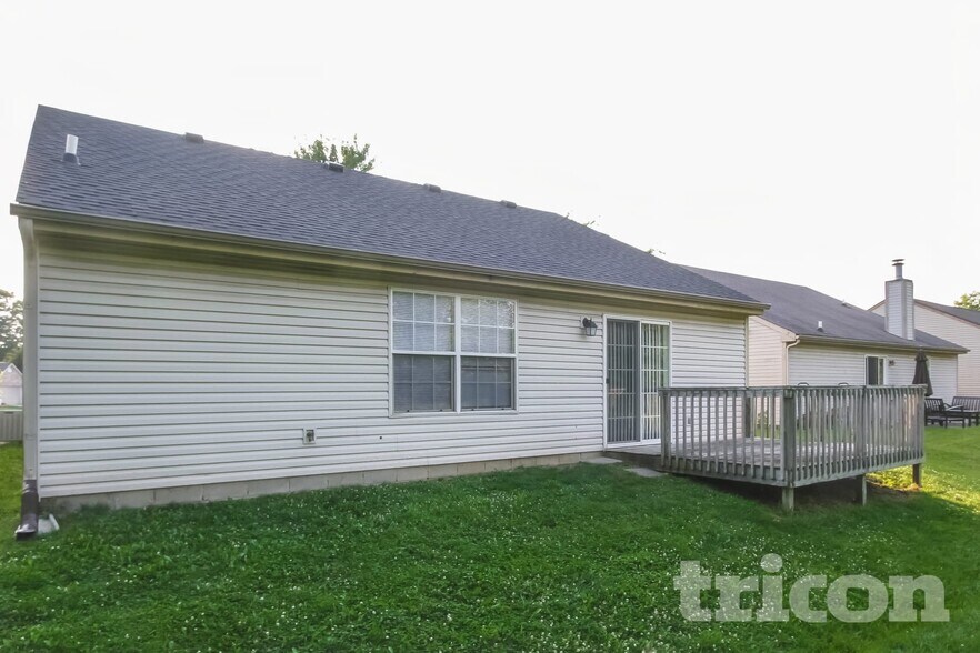 Building Photo - 784 Kingston Cir