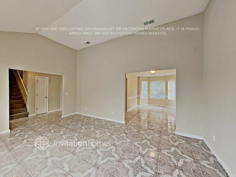 Building Photo - 3539 Riverview Club Dr