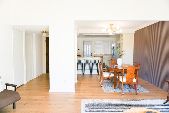 Building Photo - 82186 Bergman Dr