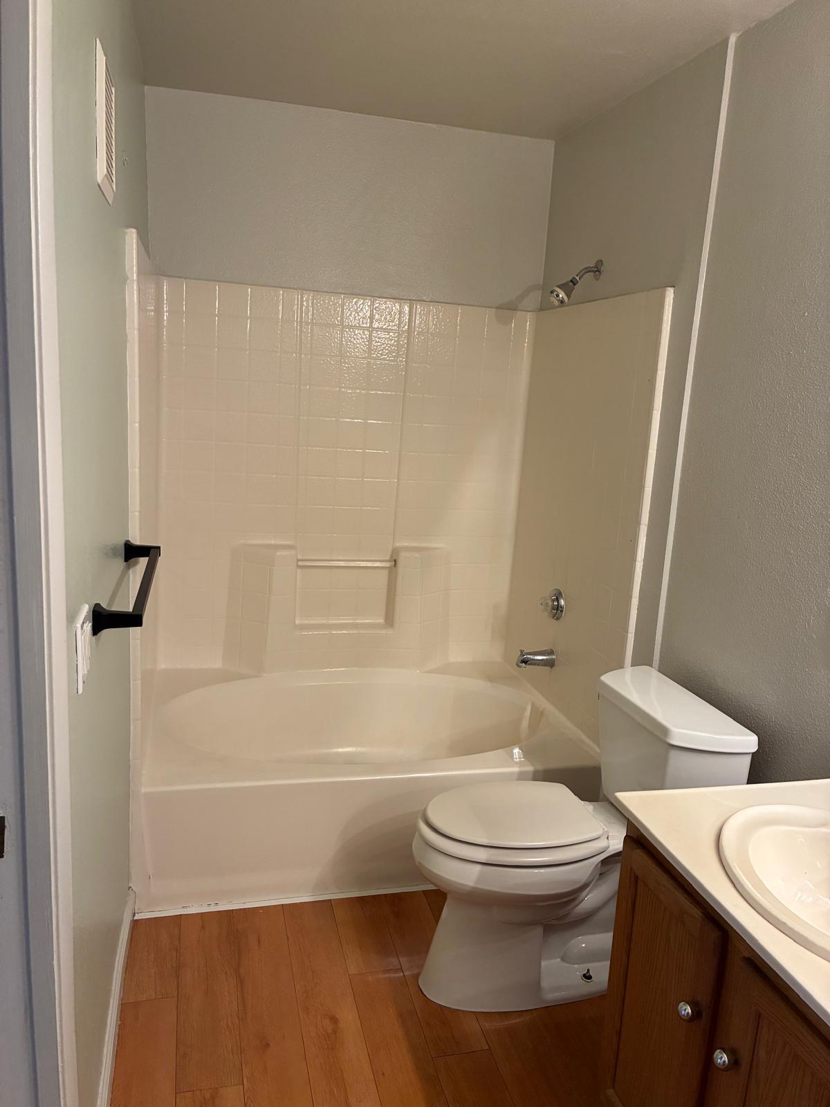 Building Photo - 5150 Mandalay Springs Dr