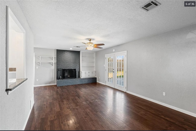 Building Photo - 4646 SE Caber Cir