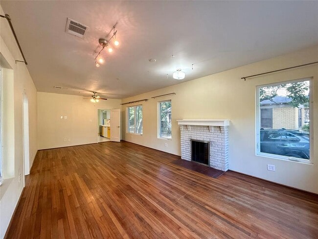 Building Photo - 3100 Wheeler St