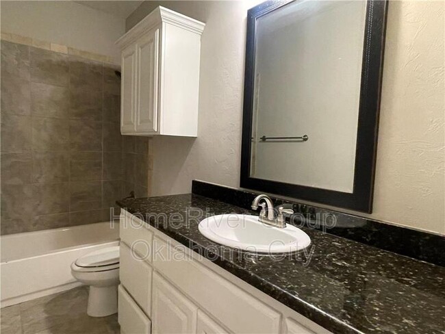 Building Photo - 8716 SW 66th Pl