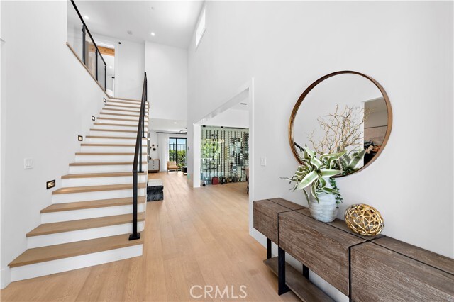 Building Photo - 2507 Alta Vista Dr