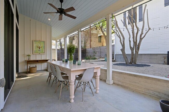 Building Photo - 1101 Lorrain St