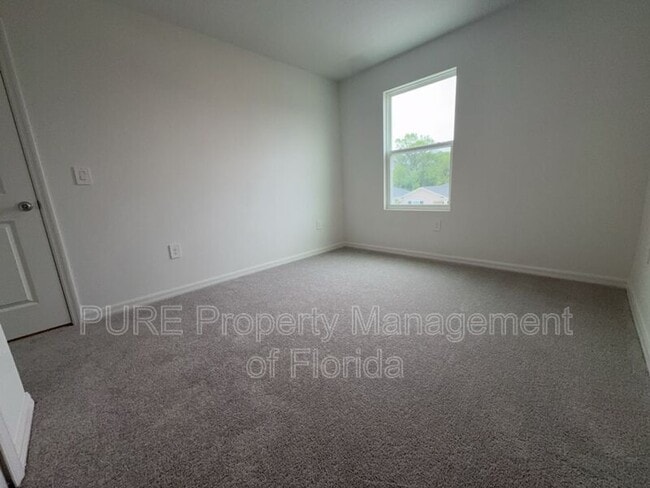 Building Photo - 1304 NW 48th Terrace