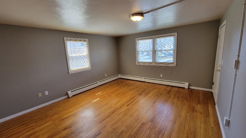 Building Photo - 41 Gould Dr