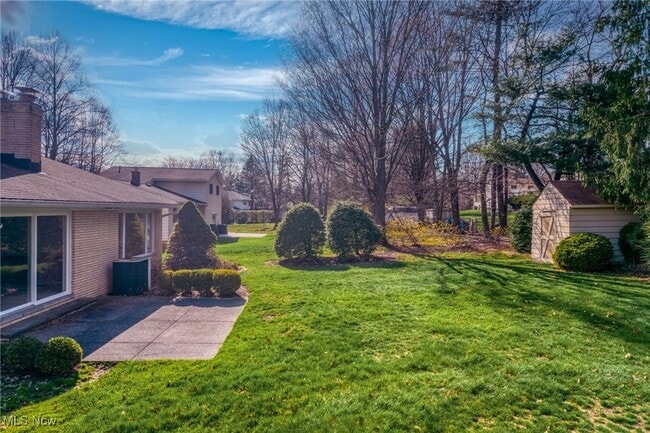 Building Photo - 33115 Ledge Hill Dr