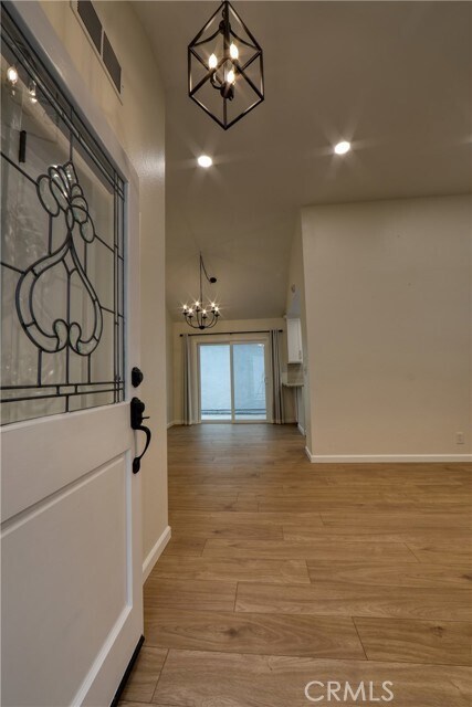 Building Photo - 33 Summerfield