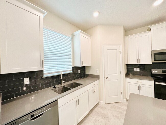 Building Photo - Storey Park House in Lake Nona for Rent