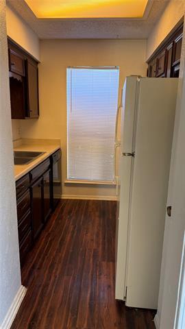 Building Photo - 2200 Westmoor Pl