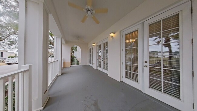 Building Photo - Unique Luxury 3/2 Condo in Reunion